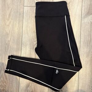 Alo Yoga High-Waist Panel Leggings – Size L –